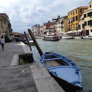  Apartment Calle Rielo Great Canal View