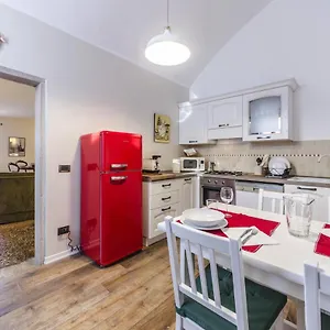  Apartamento Maurizio House - Near The Train Station