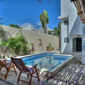 5br Beautiful In Downtown Cancun, 10min , Cancún México