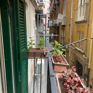 ginevras-house.hotels-amalfi.com/