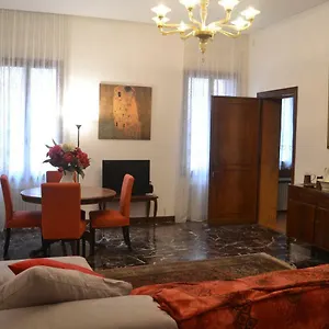  Appartement Castello 5888 B, Santa Marina, Calle Marcello, Canale
